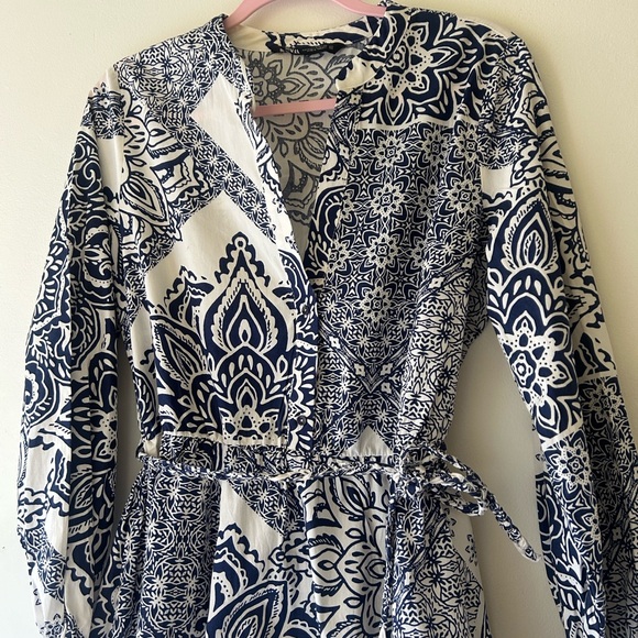 Zara Blue and White Patterned Dress - Picture 6 of 16